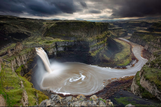 Palouse Falls, Long exposure photo - Tyler Horton - Aluminum