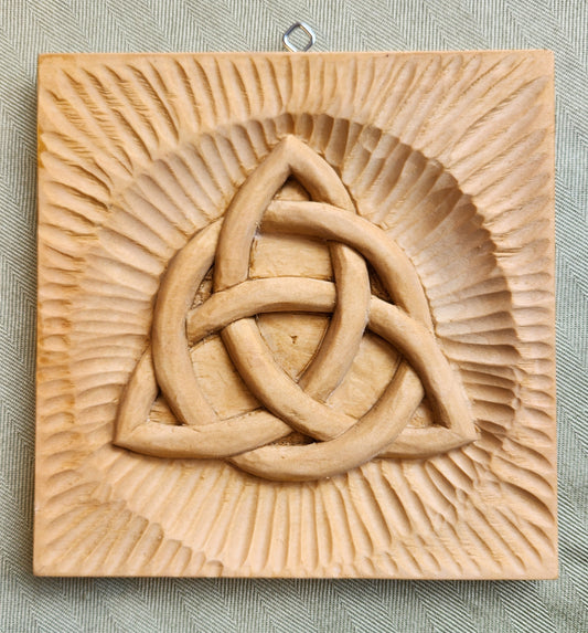 Celtic knot - Danny Mullendore - Relief carving in basswood